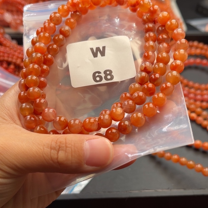 南红玛瑙未镶嵌多样性发货默认微瑕称重7mm