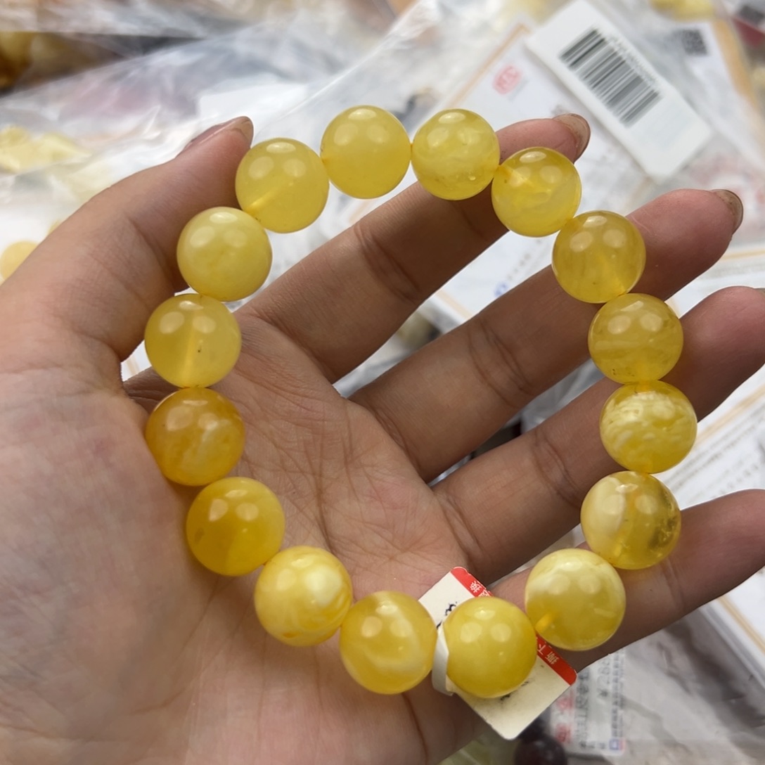 琥珀珠宝奇石未镶嵌