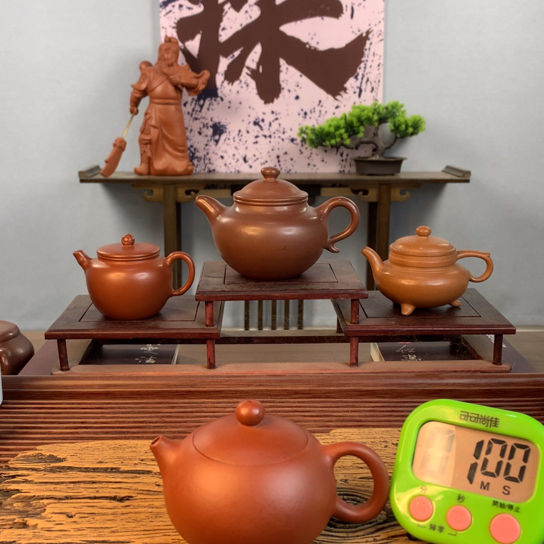 紫砂茶壶源*今天我已经行走三步一步