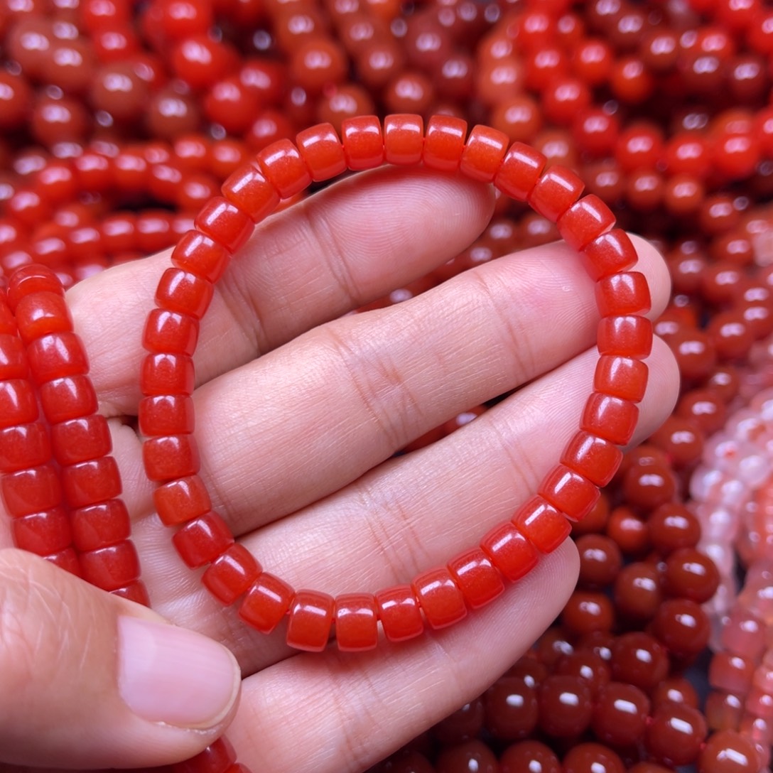 南红玛瑙未镶嵌手链