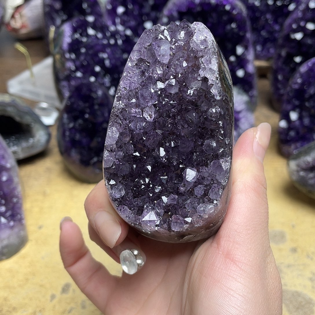 未镶嵌紫晶大型摆件（非配饰）