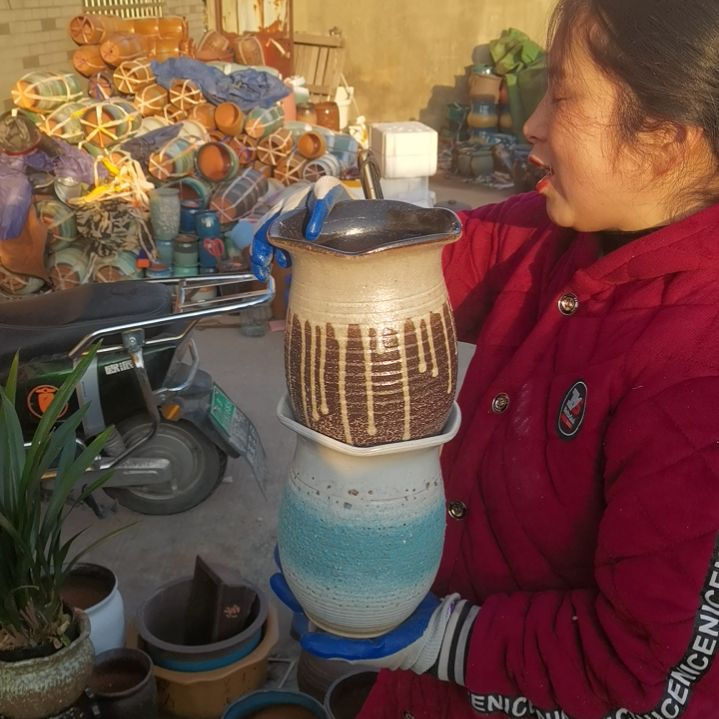 红陶口15高20瑕疵