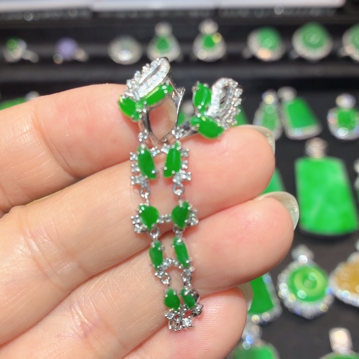 翡翠18K金镶嵌吊坠(不含链)翡翠