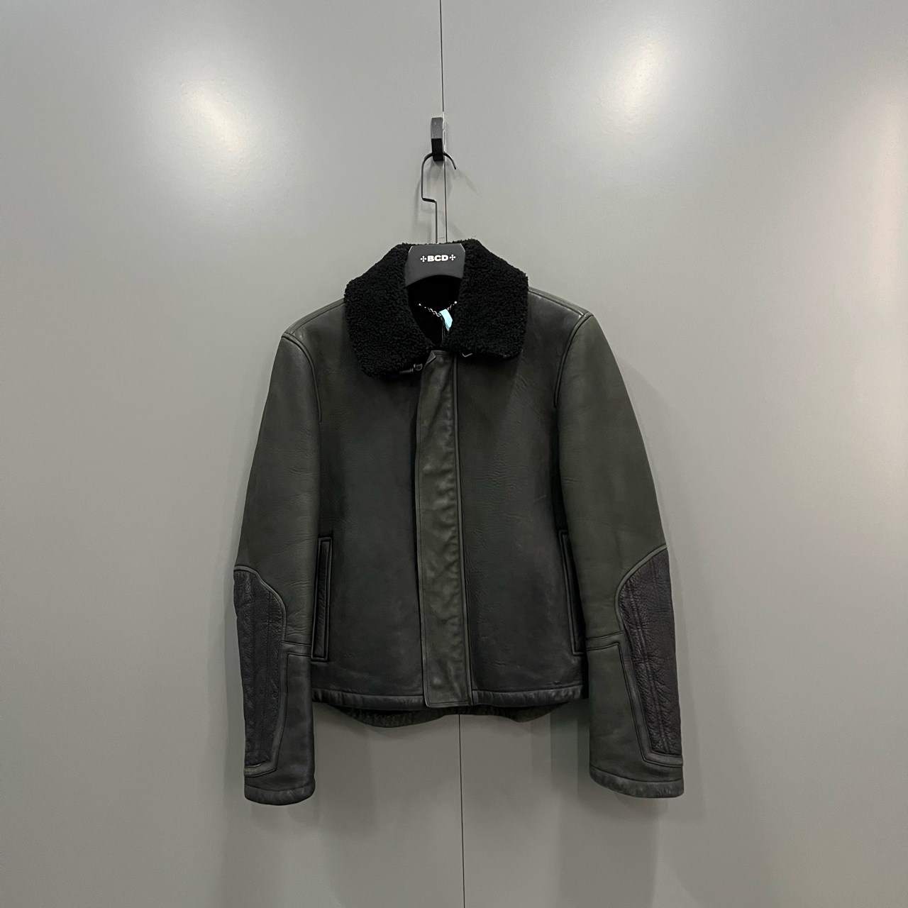 95新 LouisVuitton/路易威登 jp15 皮毛一体夹克 46码 207832