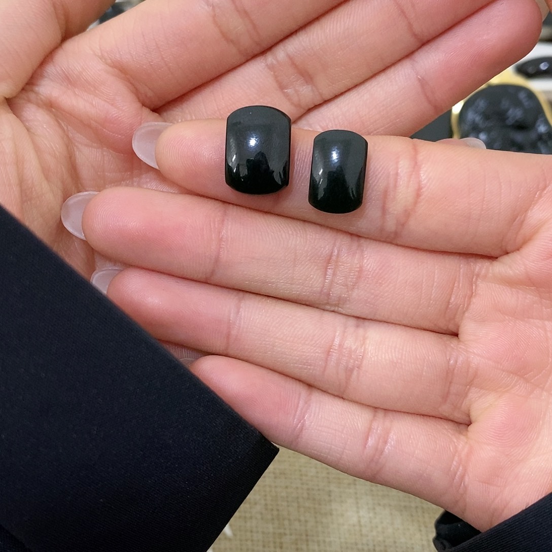 H***^和田玉未镶嵌颈饰