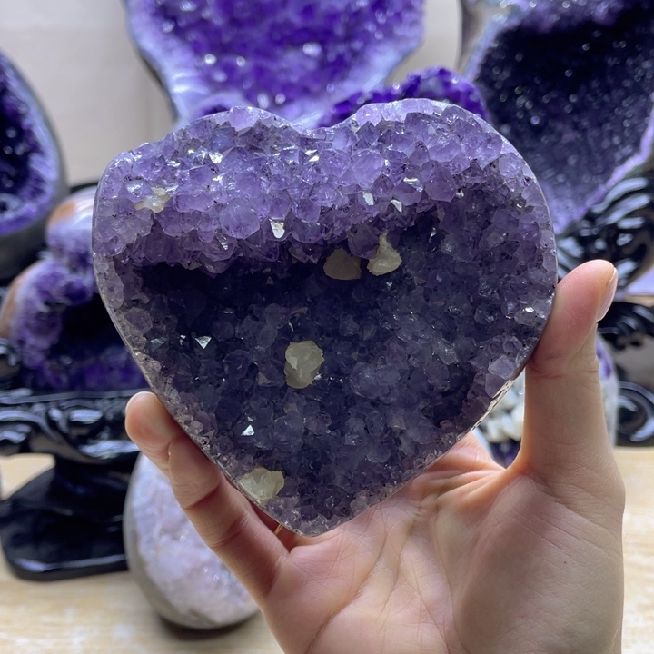 未镶嵌大型摆件（非配饰）紫晶