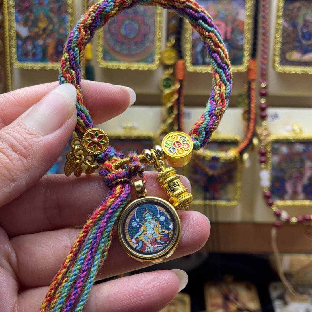 吊坠(****﹌唐卡一步到位一步到