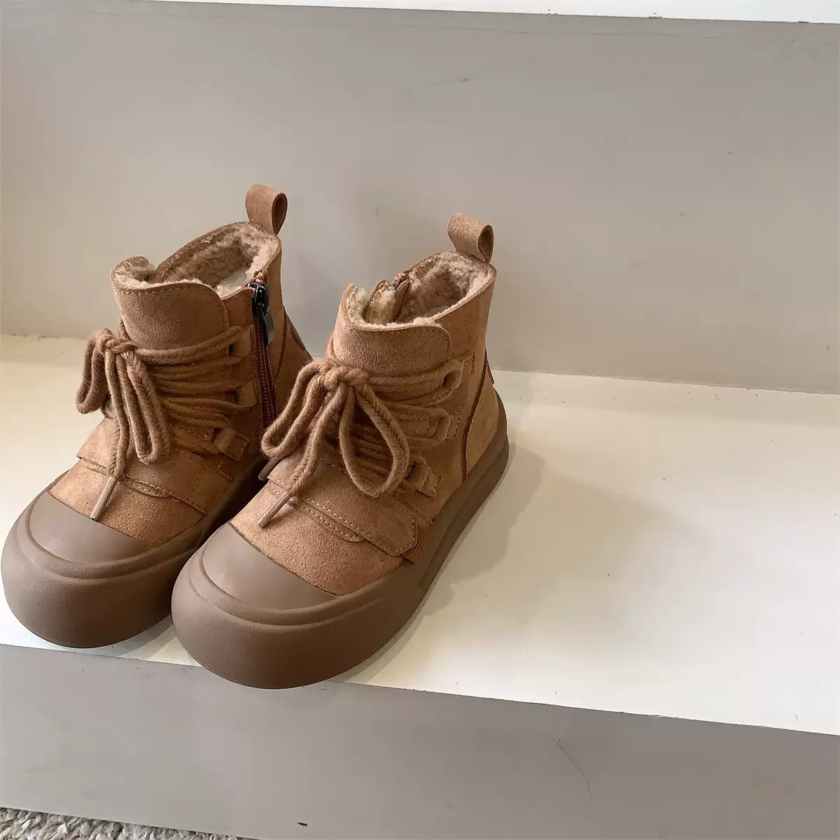 棉靴冬季加绒保暖二棉女童男童绒面真皮户外登山靴复古时尚