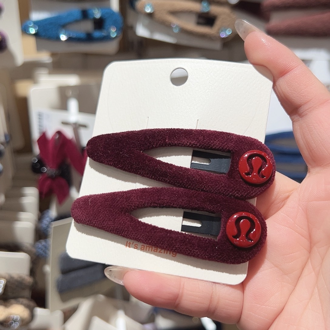 非金属酒红色lu掰掰