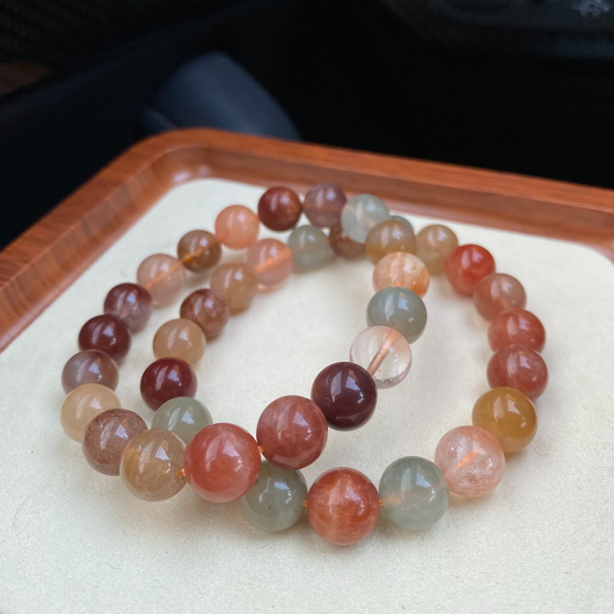 天然彩兔毛水晶手串马卡龙多色多样性发其一