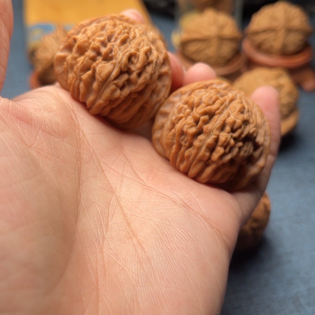 宅***叔文玩核桃吊坠蓟县楼39尺1478