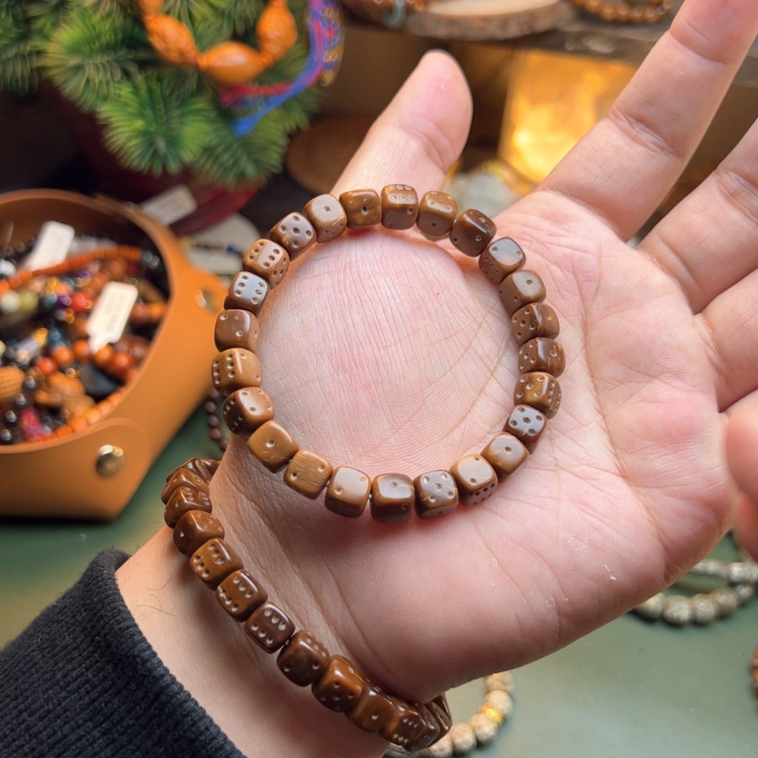 菩提根/象牙果手串