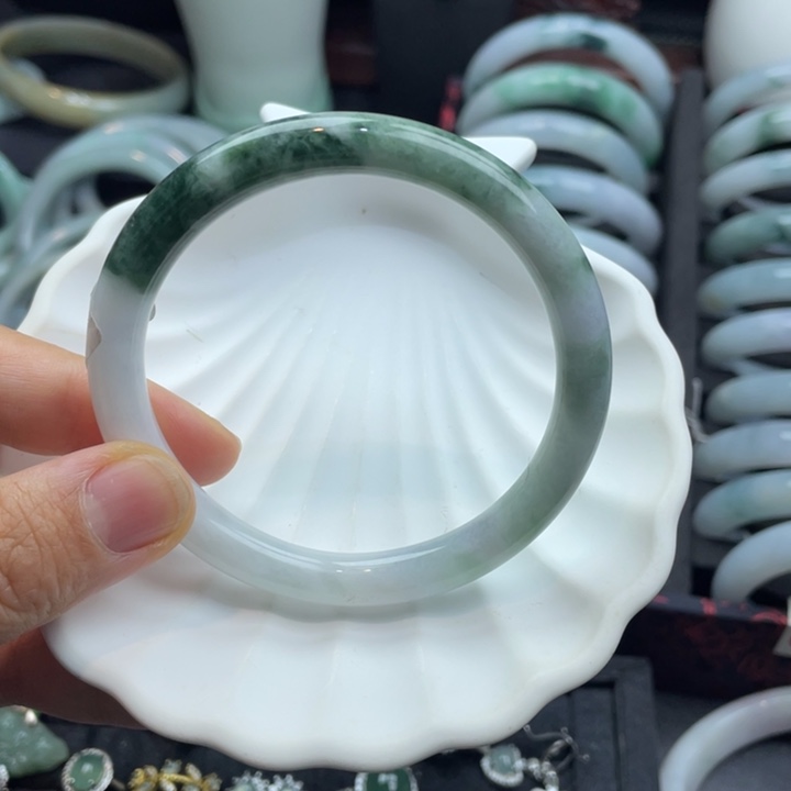 翡翠未镶嵌手镯翡翠手镯57.7圈口