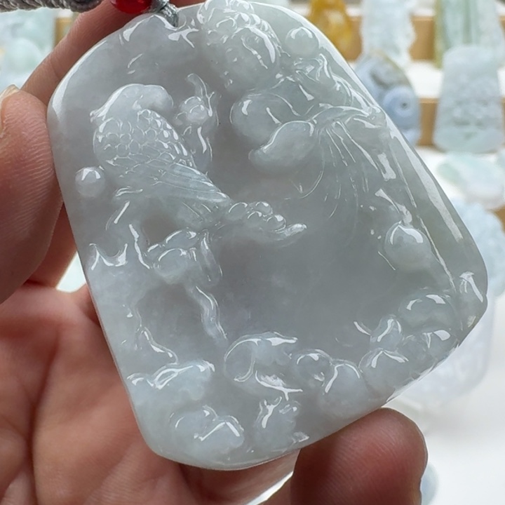 翡翠未镶嵌颈饰天然缅甸A货翡翠