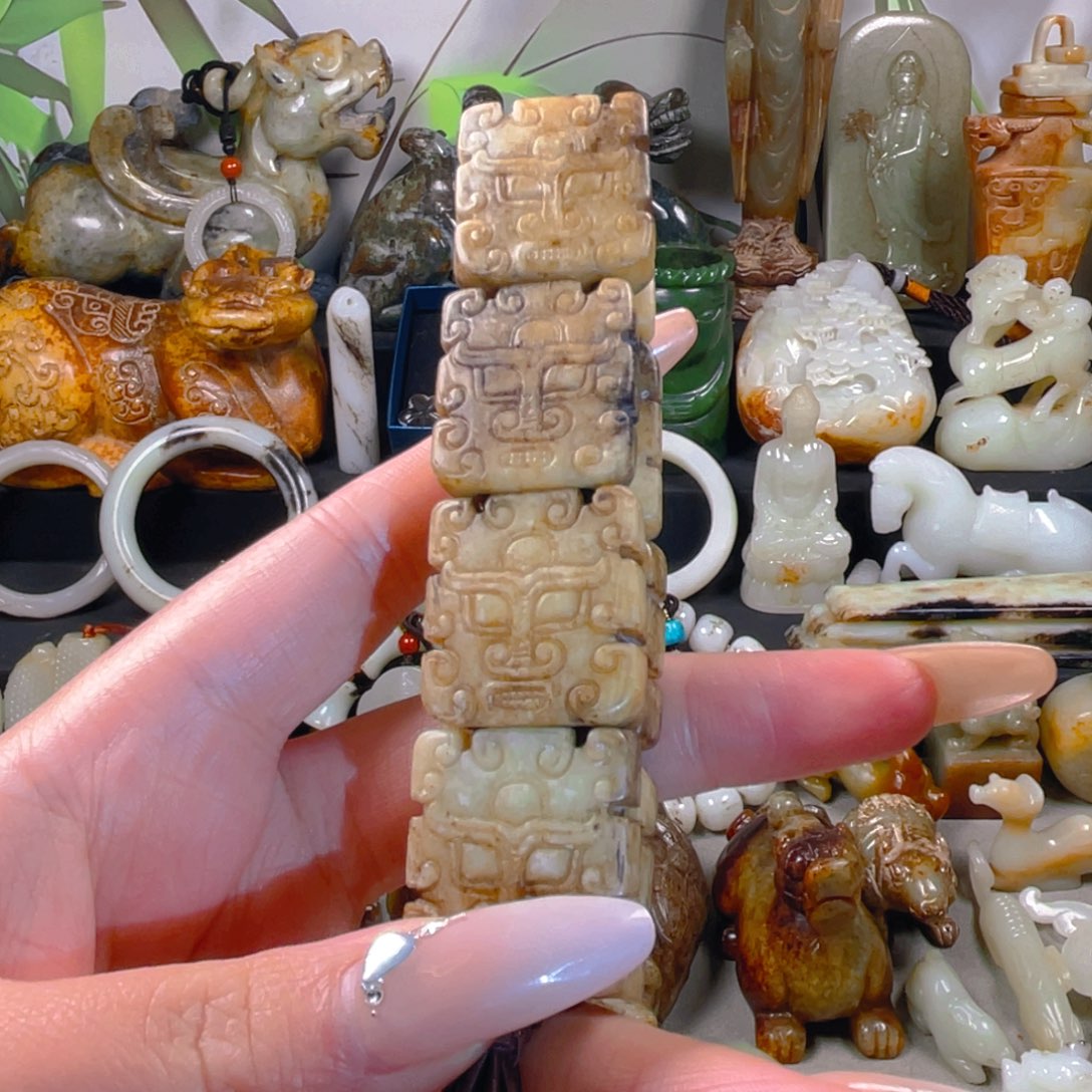 和田玉挂件未镶嵌1