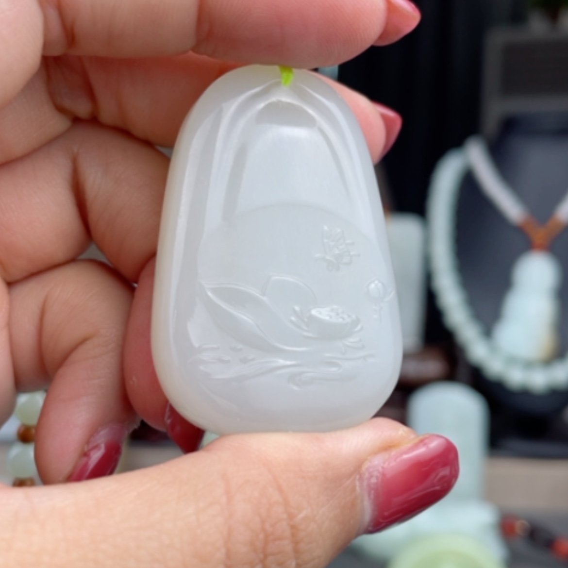 【闪购商品】颈饰未镶嵌和田玉