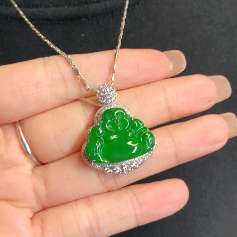 【闪购商品】颈饰18K金镶嵌翡翠佛公