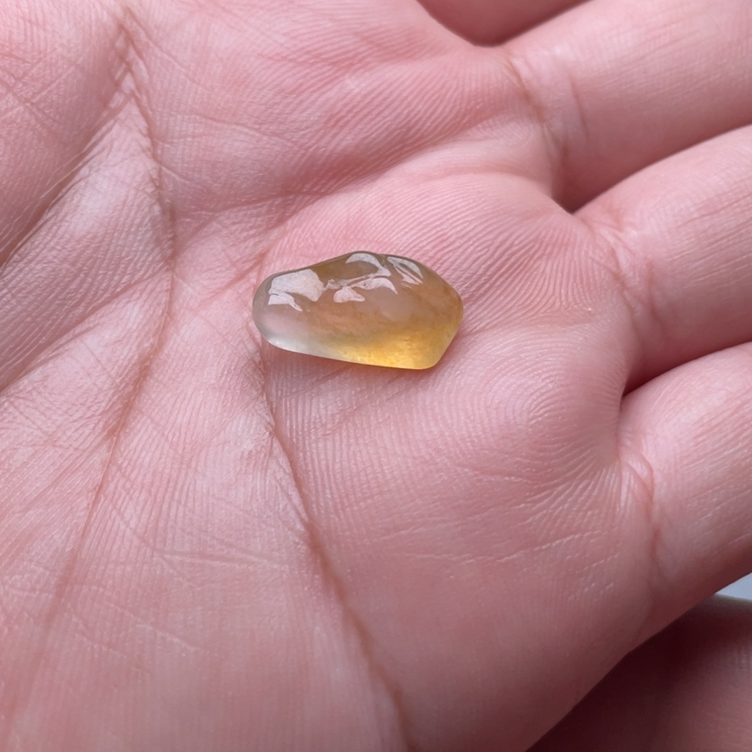 未镶嵌定制翡翠冰黄山水戒指