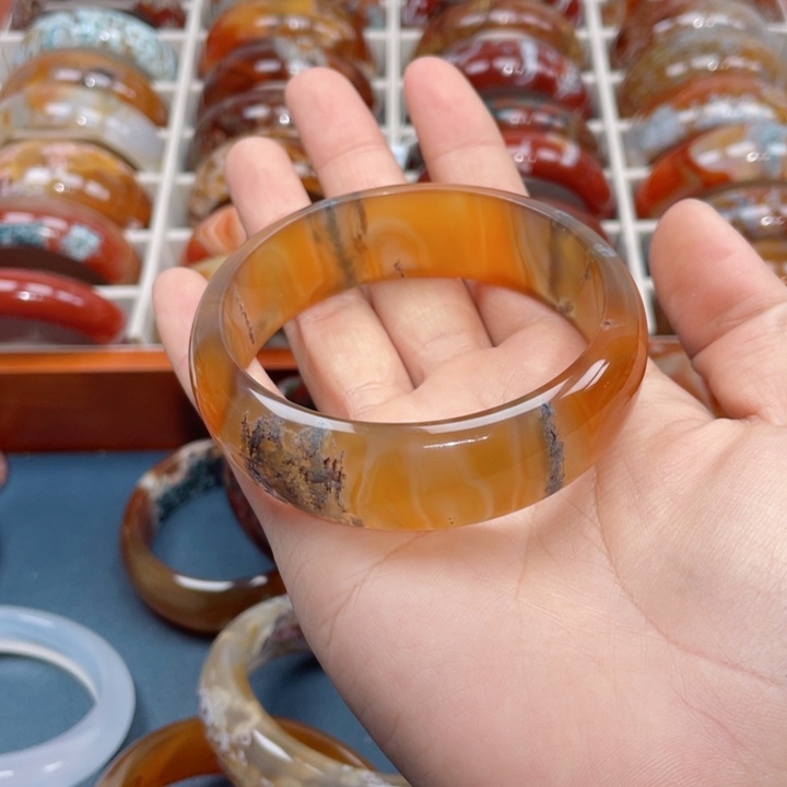 【闪购商品】玛瑙/玉髓手镯未镶嵌孙*62