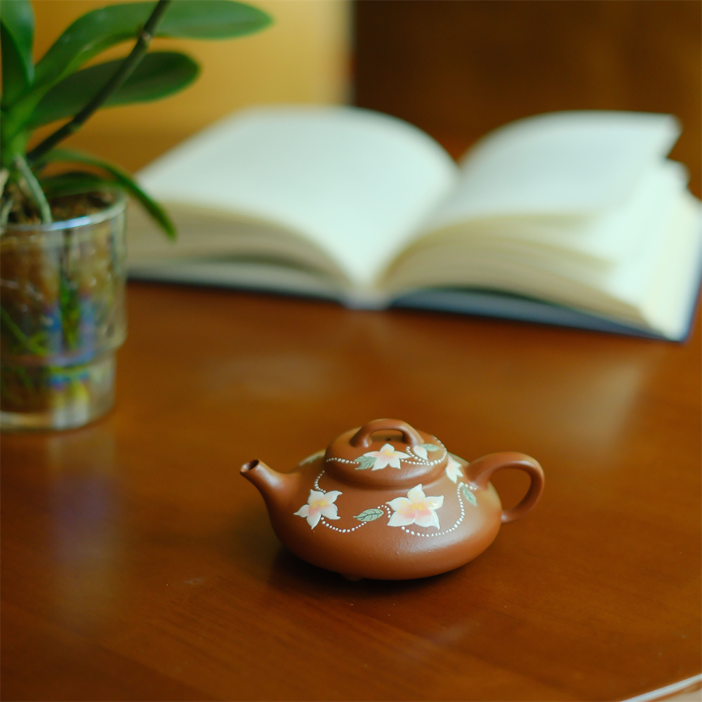 大碗茶器【樱花之吻】朱泥·120cc·内推球孔手绘樱花紫砂壶
