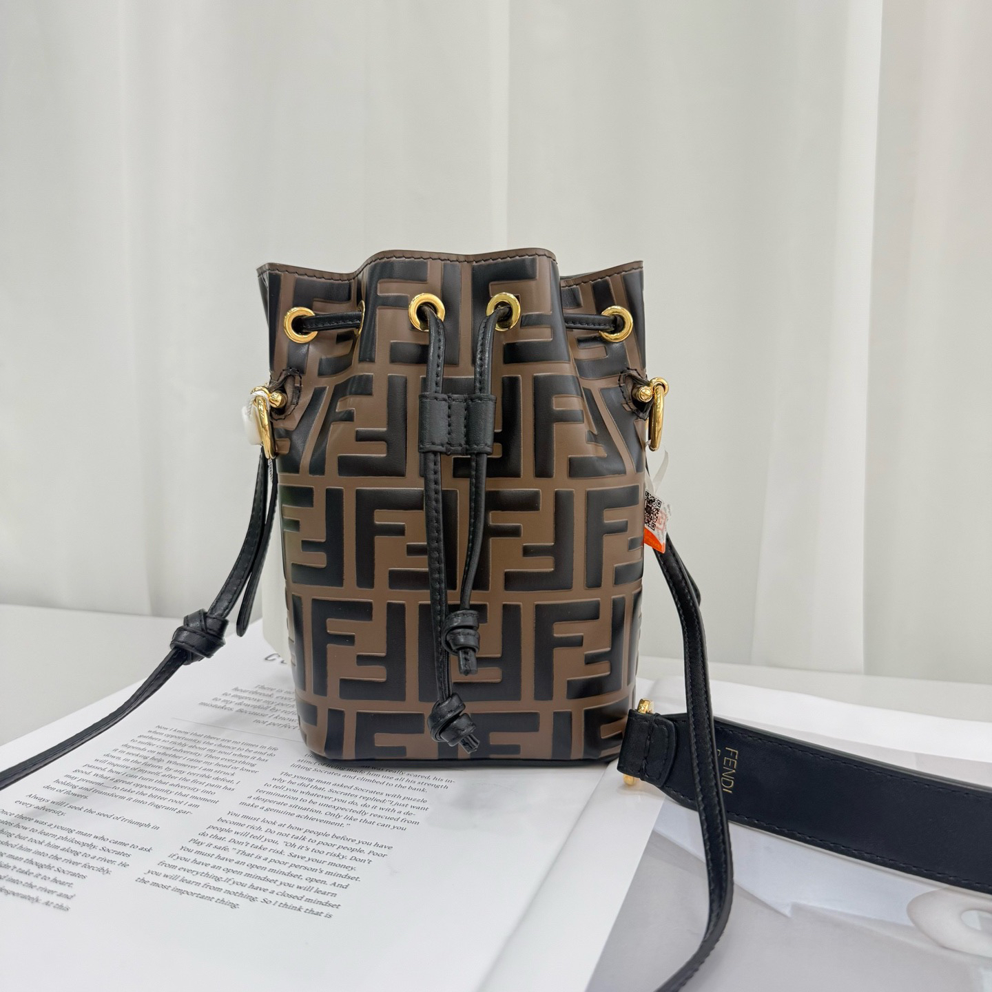 95新 FENDI/芬迪 芬迪水桶Fendi mini女士迷你老花水桶包
