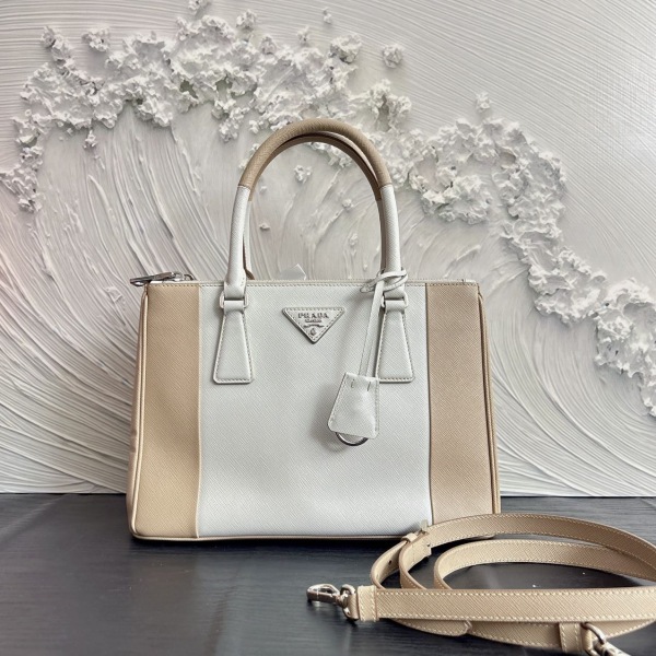 95新/普拉达/市场价48000/包包/250219XZ0029