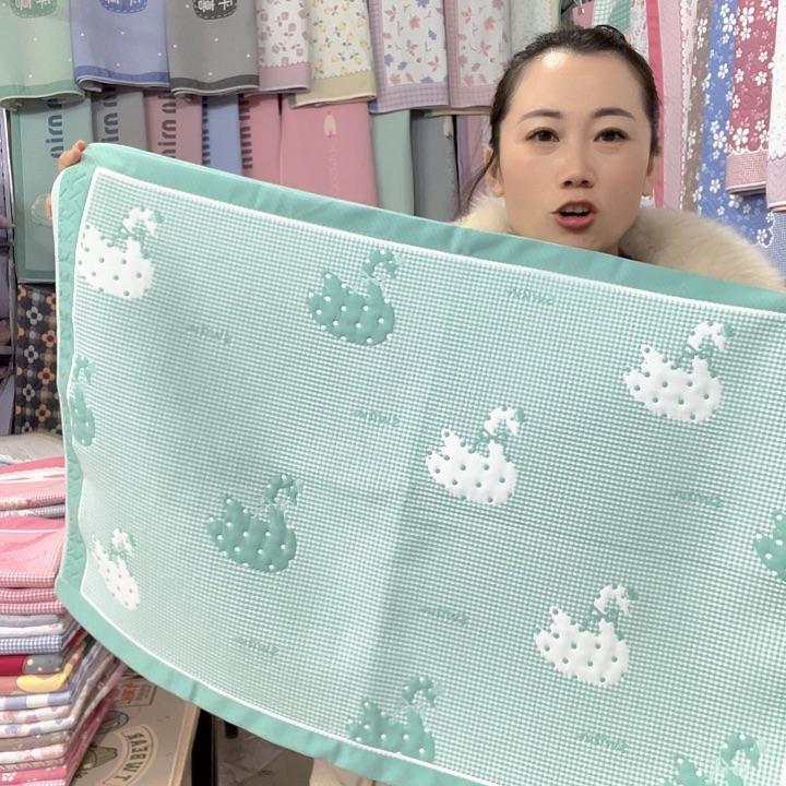 棉特价促销绿色天鹅