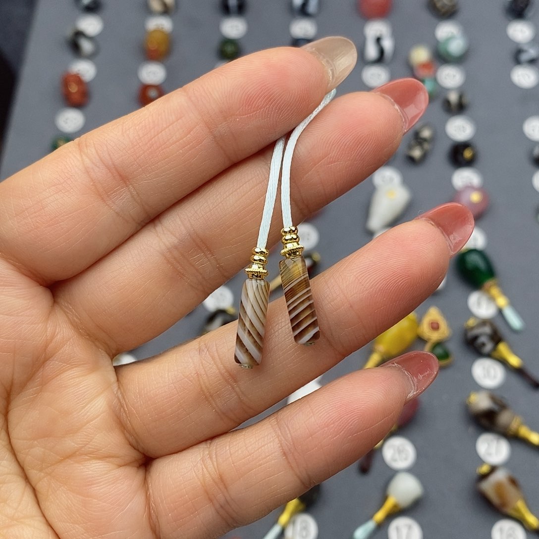 玛瑙/玉髓饰品合金