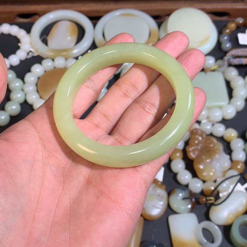 【闪购商品】和田玉手镯未镶嵌新疆若羌托克布拉克黄口手镯