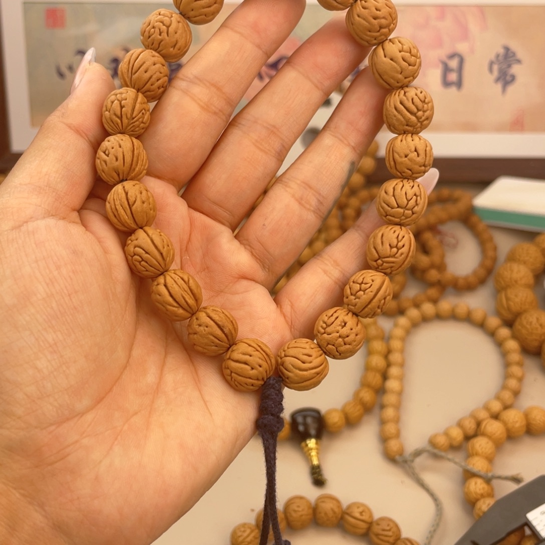 桃核吊坠桃核手持