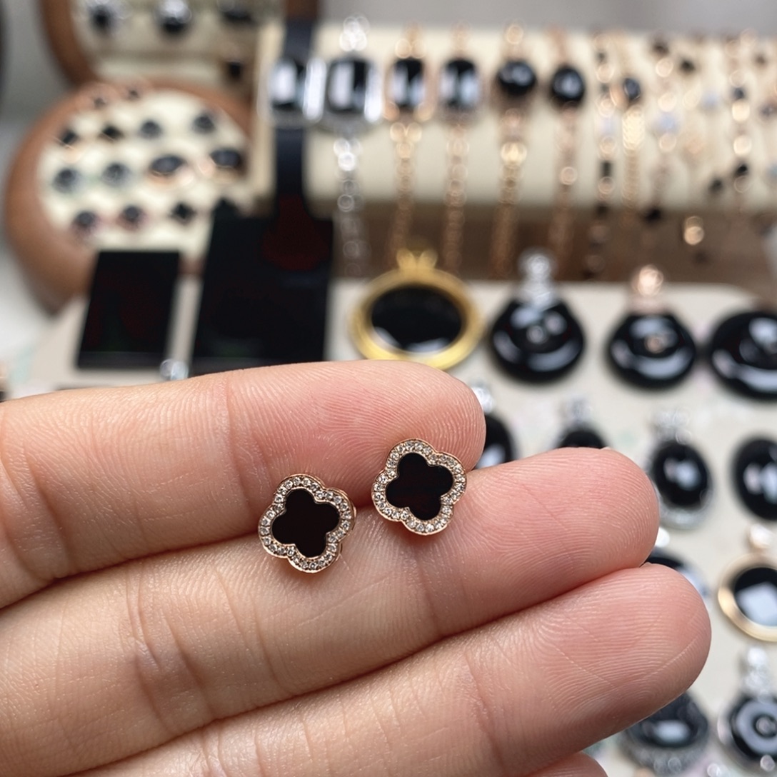 翡翠18K金镶嵌耳饰