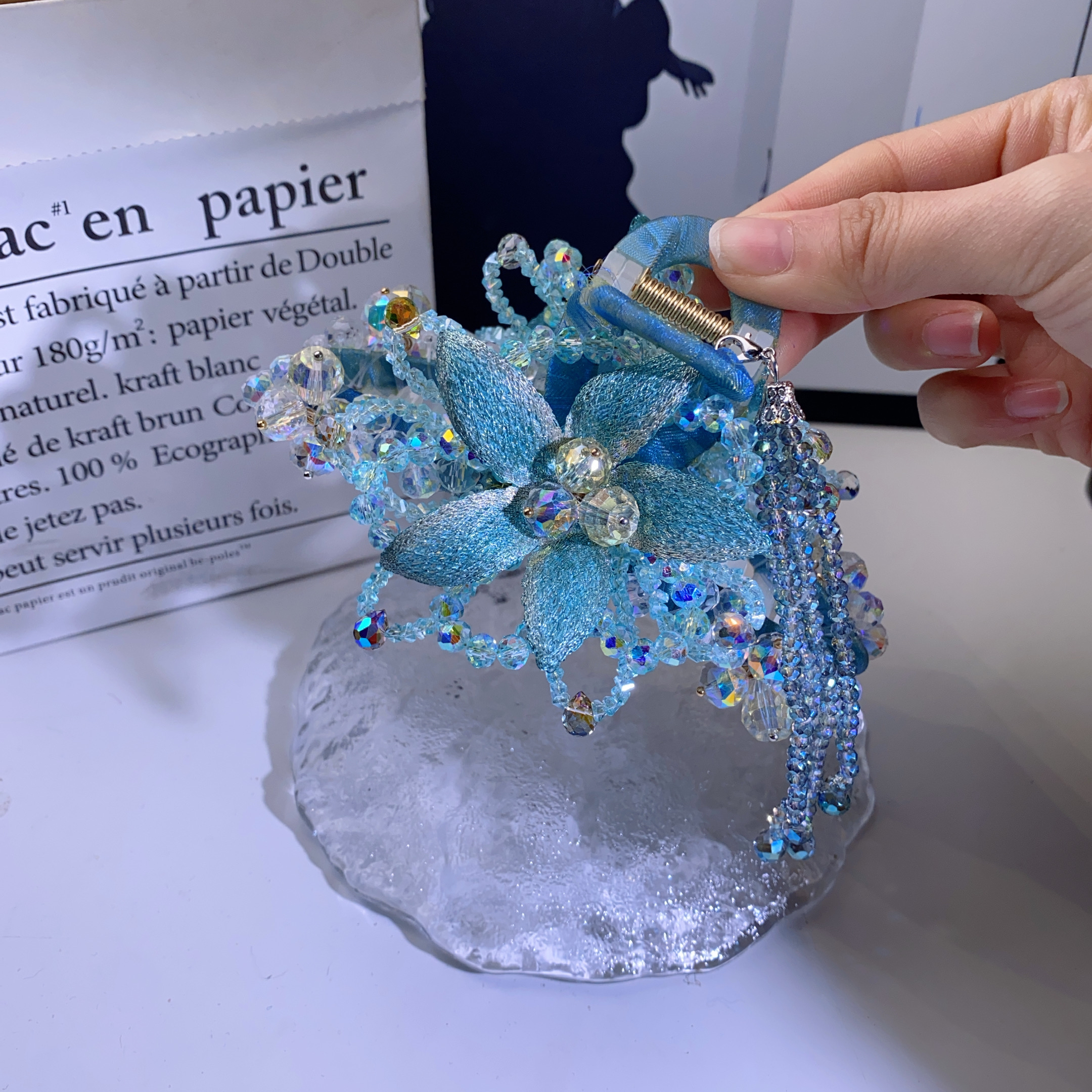 A8631编号紫莹轻奢发饰