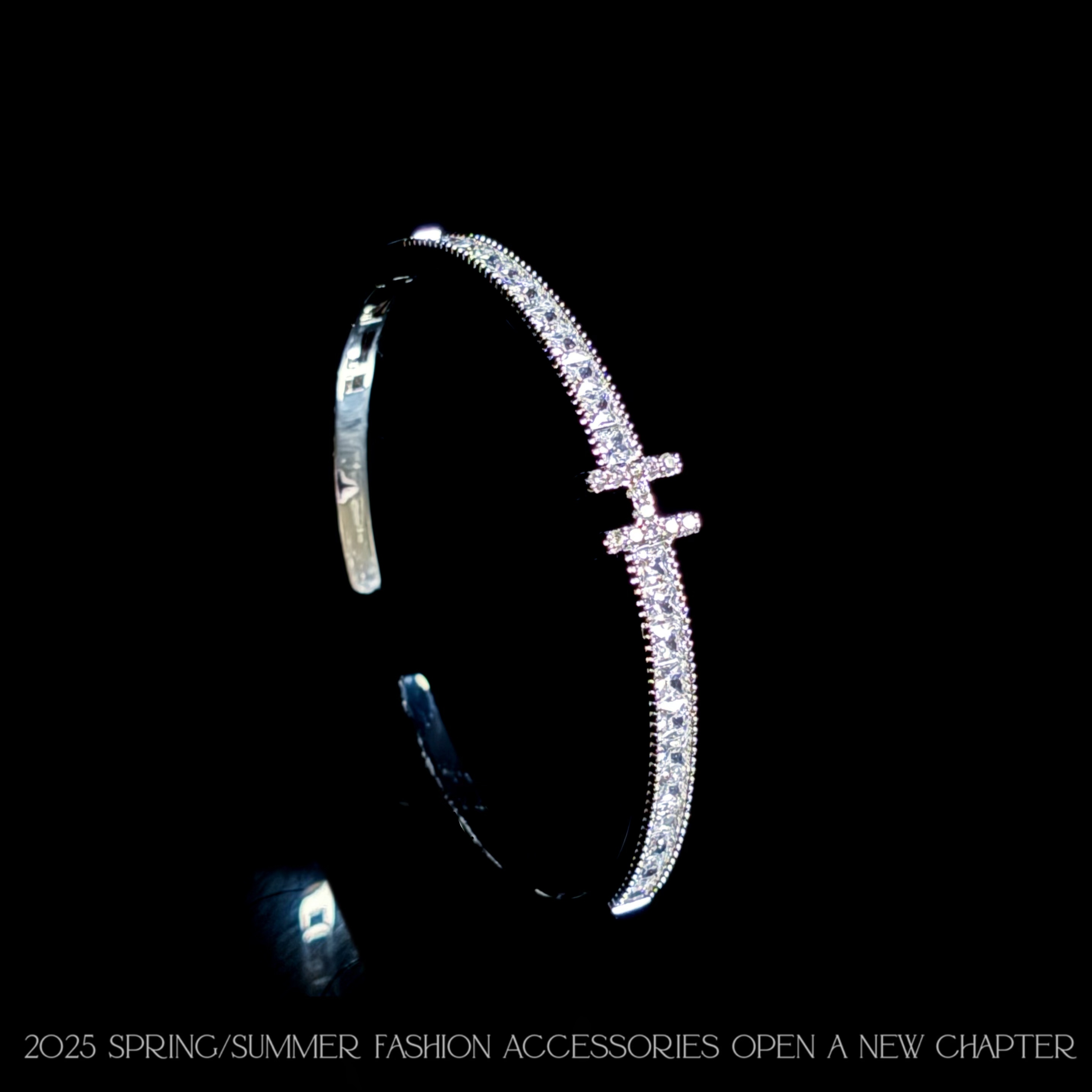 铜合金手镯 镀k金 2025款C6909【星语H秘】AUYING MUMU 手镯