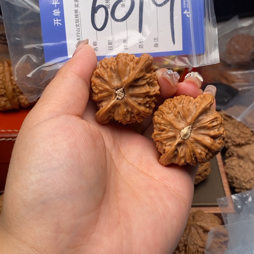 【闪购商品】文玩核桃吊坠文玩核桃6019