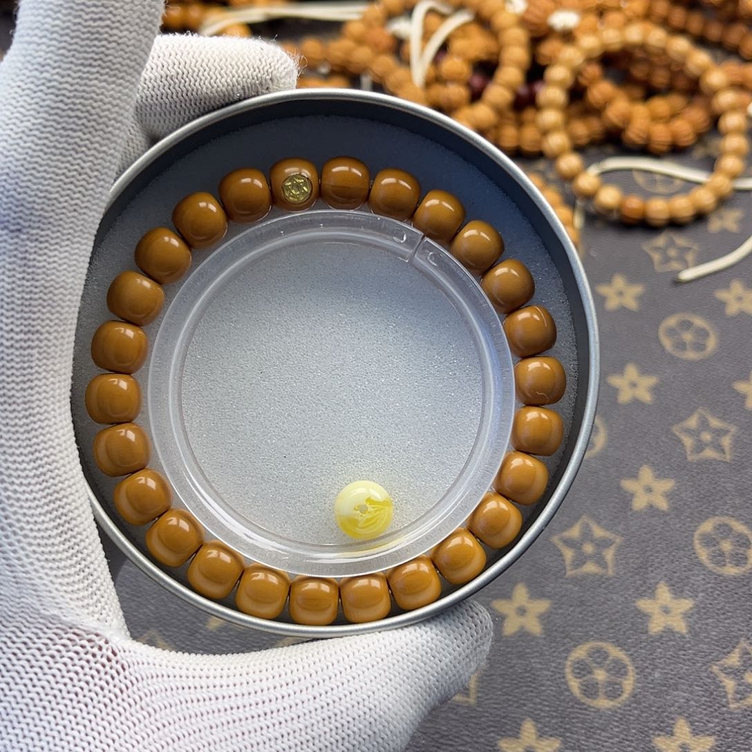 猴头核桃吊坠老邢9.0左右尺寸