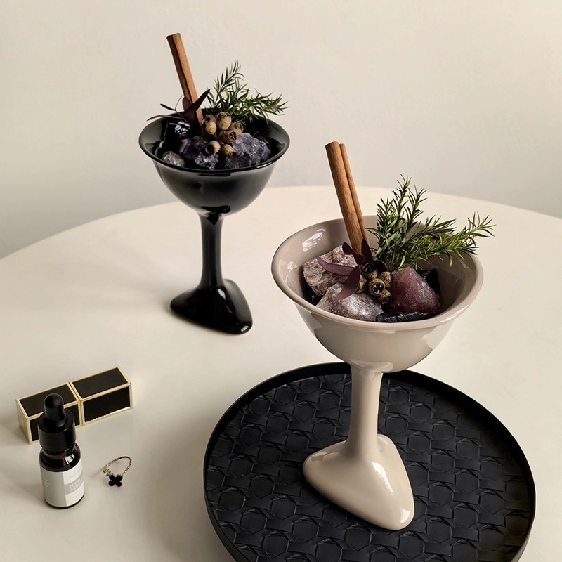 态生活轻奢风香薰晶石摆件家用持久留香无火扩香石高颜值软装饰品