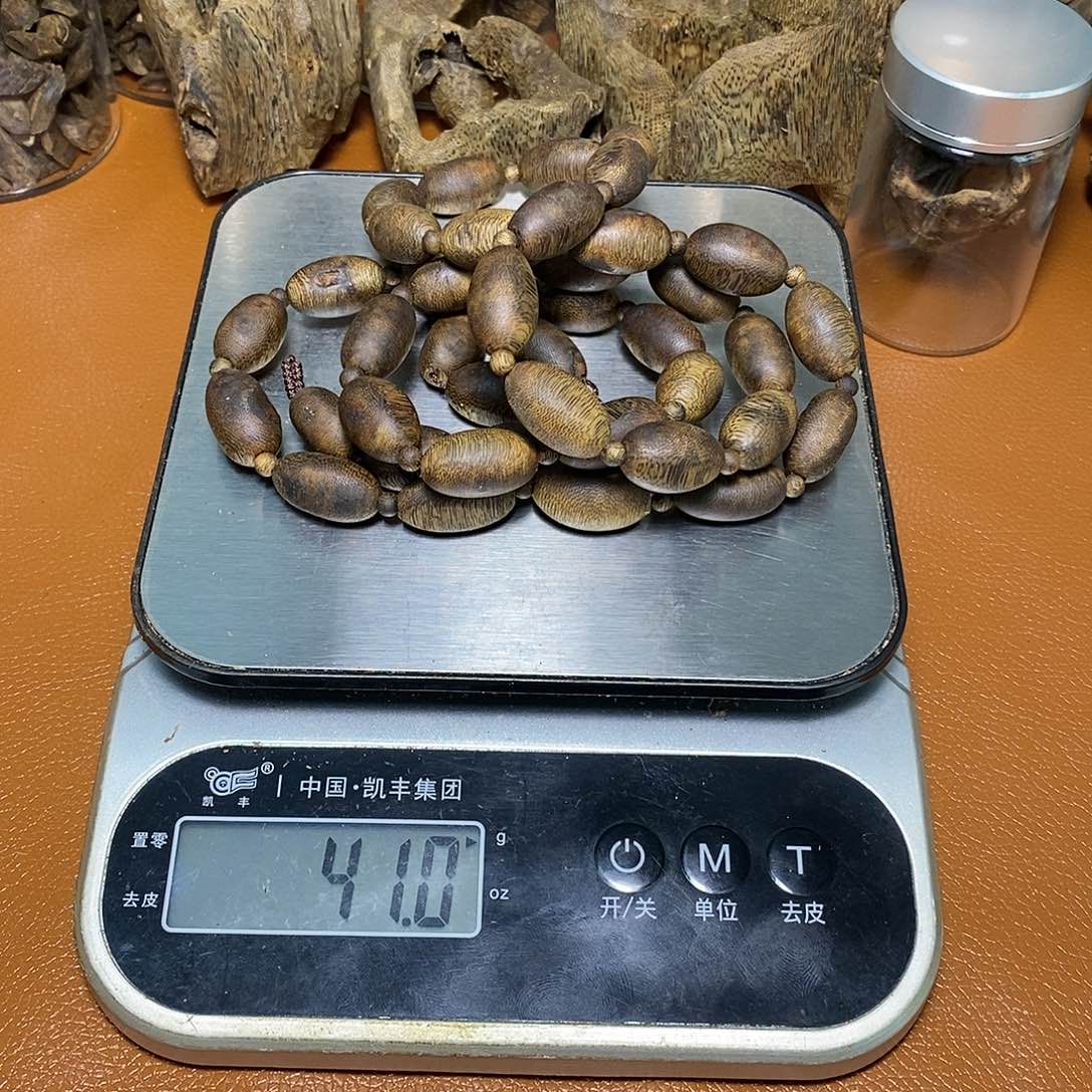 沉香沉香碎屑海****道白奇留疤珠40克