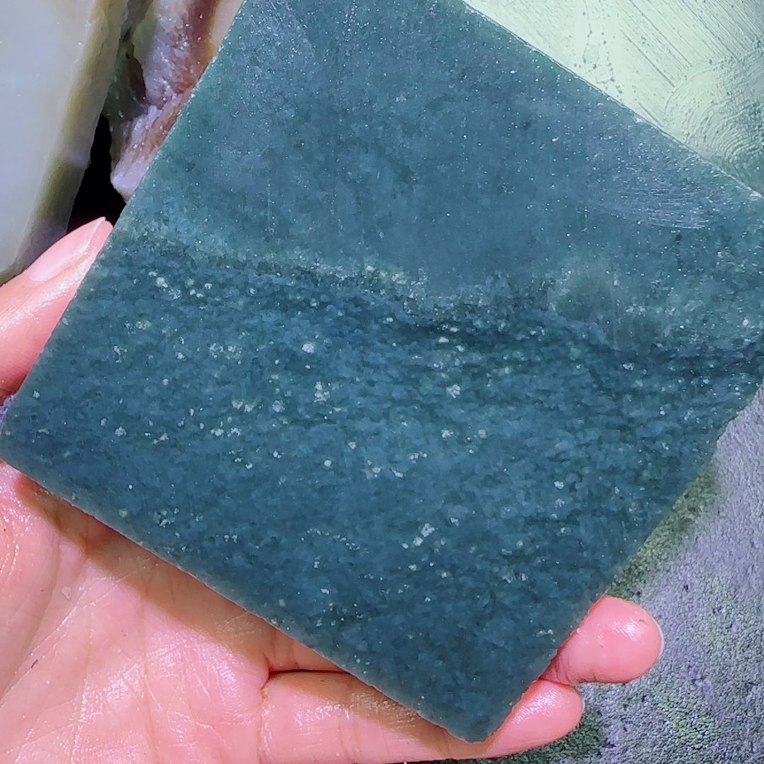 和田玉未镶嵌珠宝半成品