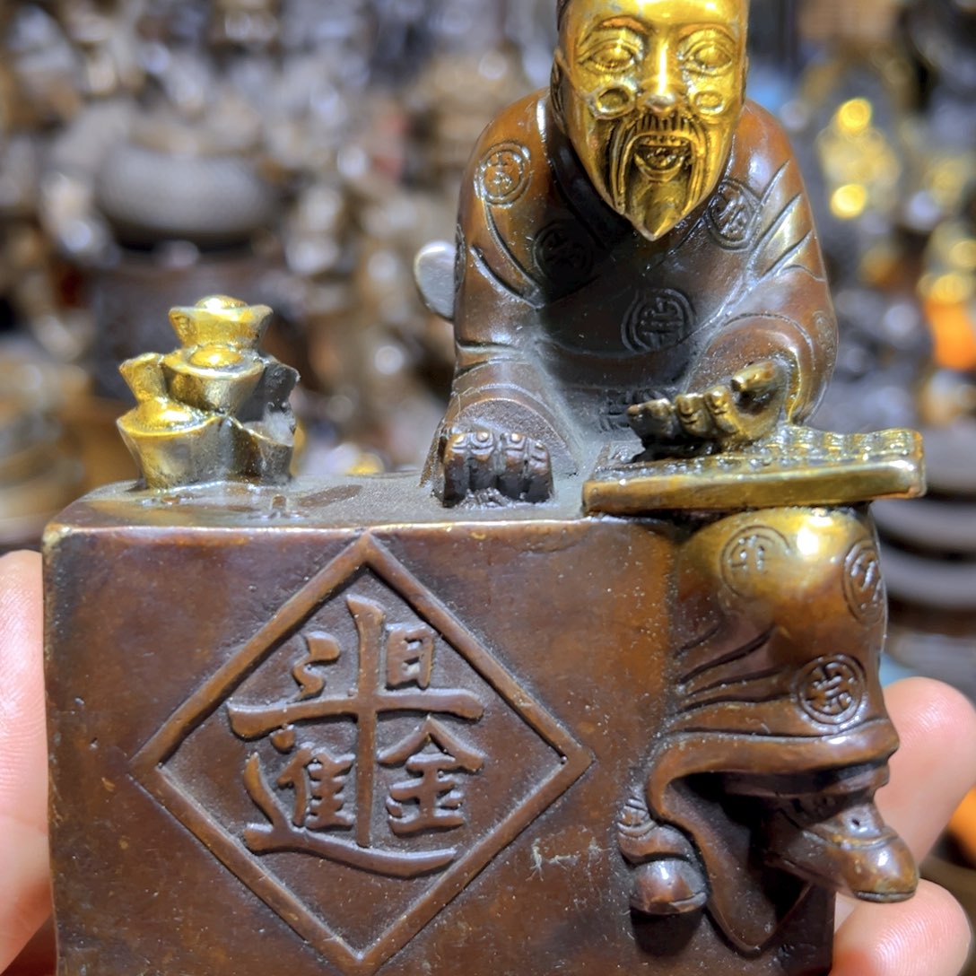 铜器铜铜铜，匠心工艺