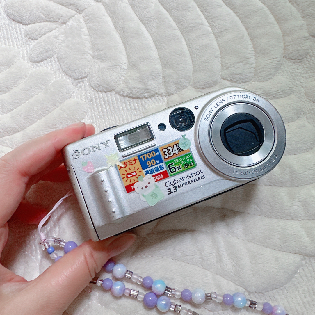 9新 Sony/索尼 索尼DSC-P1数码相机 瑕疵 请清楚瑕疵再拍