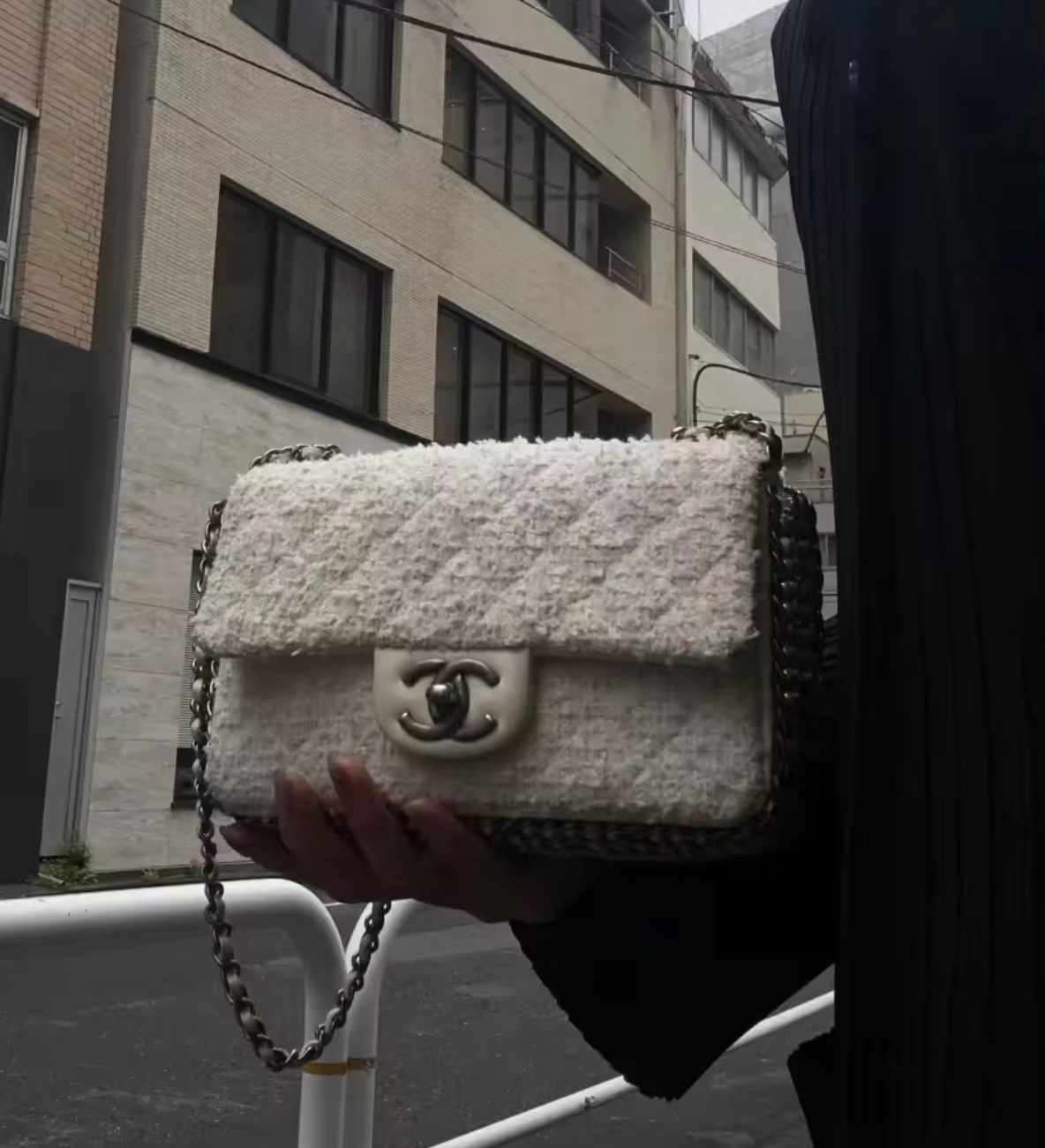 95新 Chanel/香奈儿 多多奢品/香奈儿瀑布亮片斜挎包/98新
