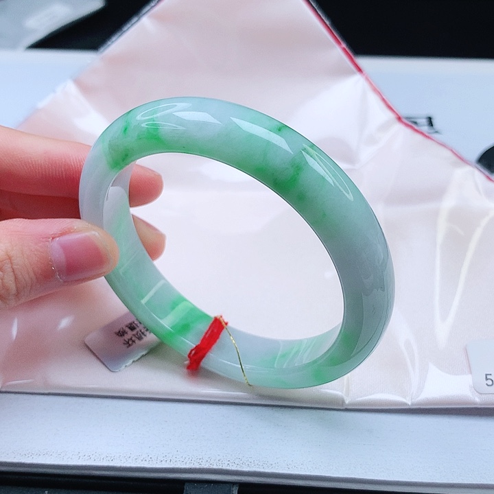 翡翠手镯未镶嵌缅甸天然a货手镯56+