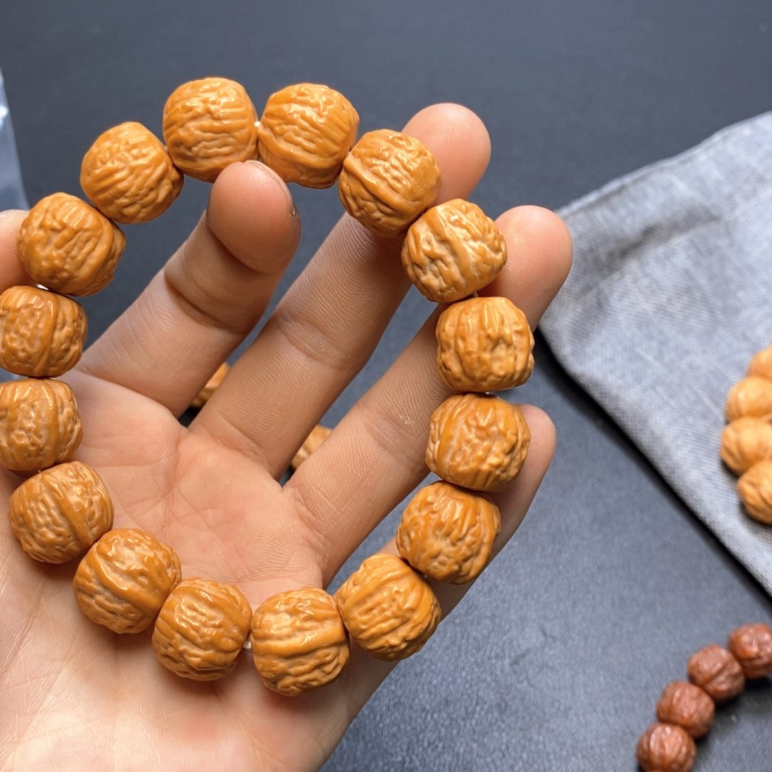 猴头核桃手串S****y蛤蟆头15手串