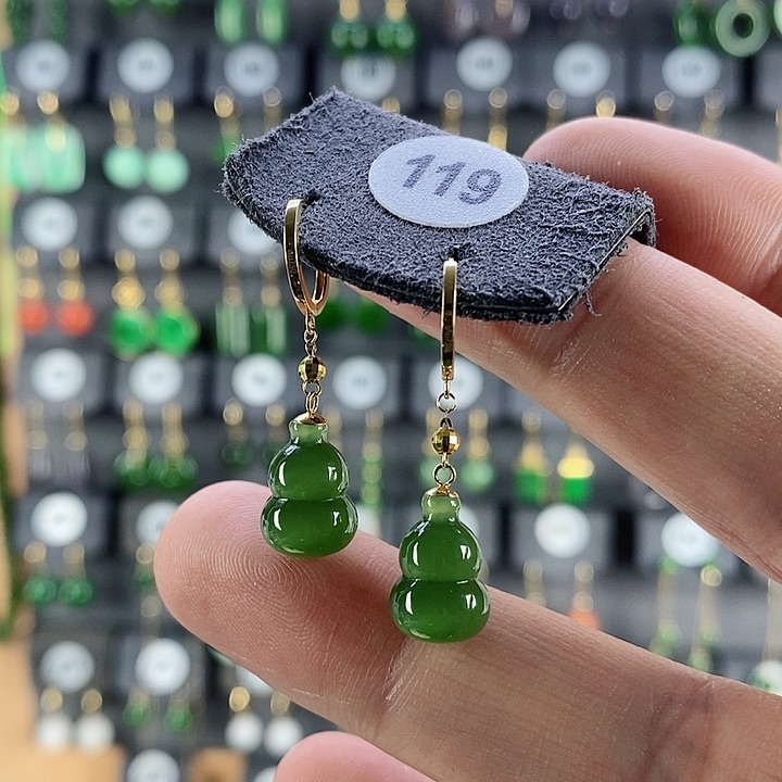 和田玉耳饰18K金镶嵌