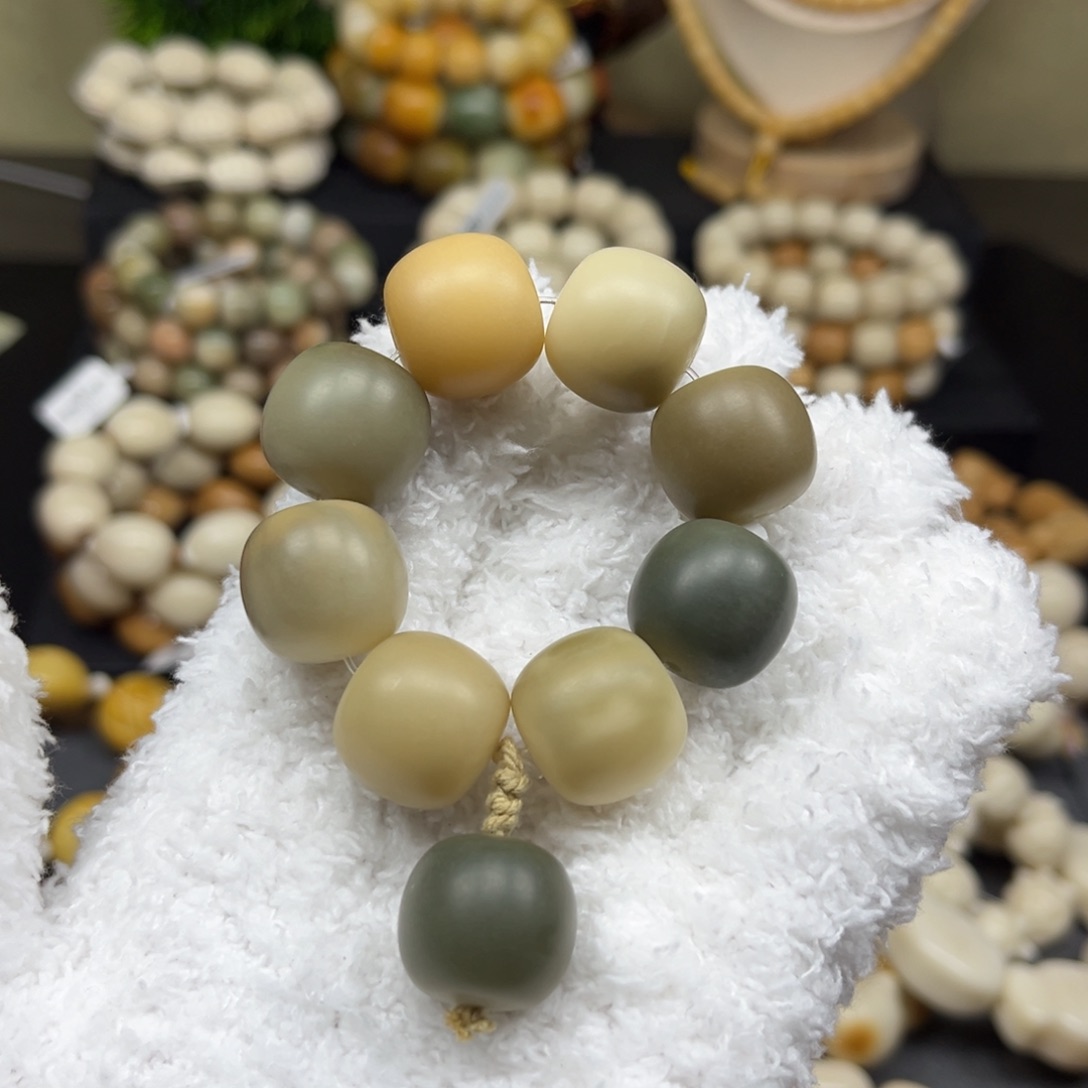 菩提根/象牙果吊坠1.12.13微瑕手捻