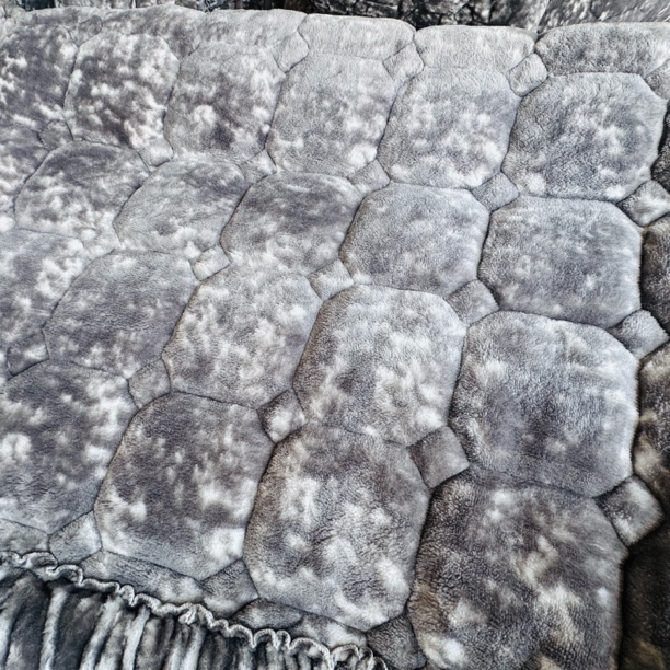 《云云家》浅灰色超密婴儿绒雪花纹软床垫床褥尺寸约170*230