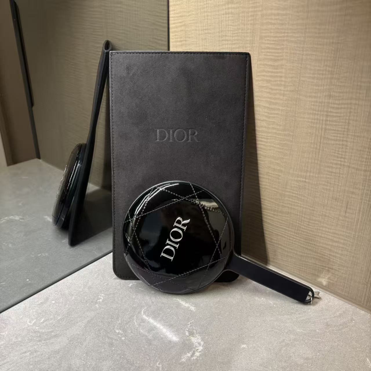 【佟掌柜专属】柜台礼品 Dior迪奥黑色便携化妆镜
