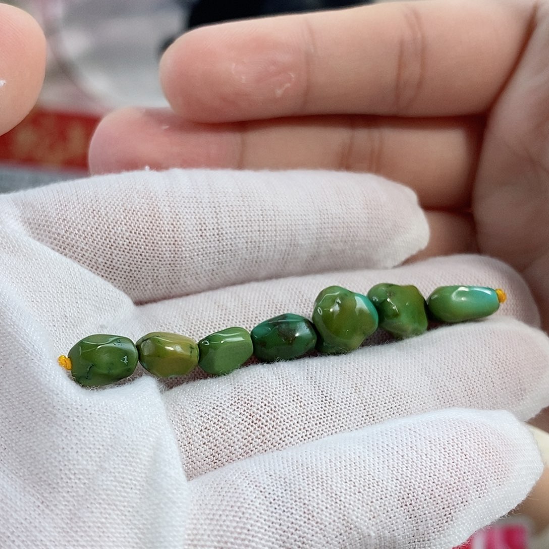 绿松石珠宝奇石未镶嵌栗*?