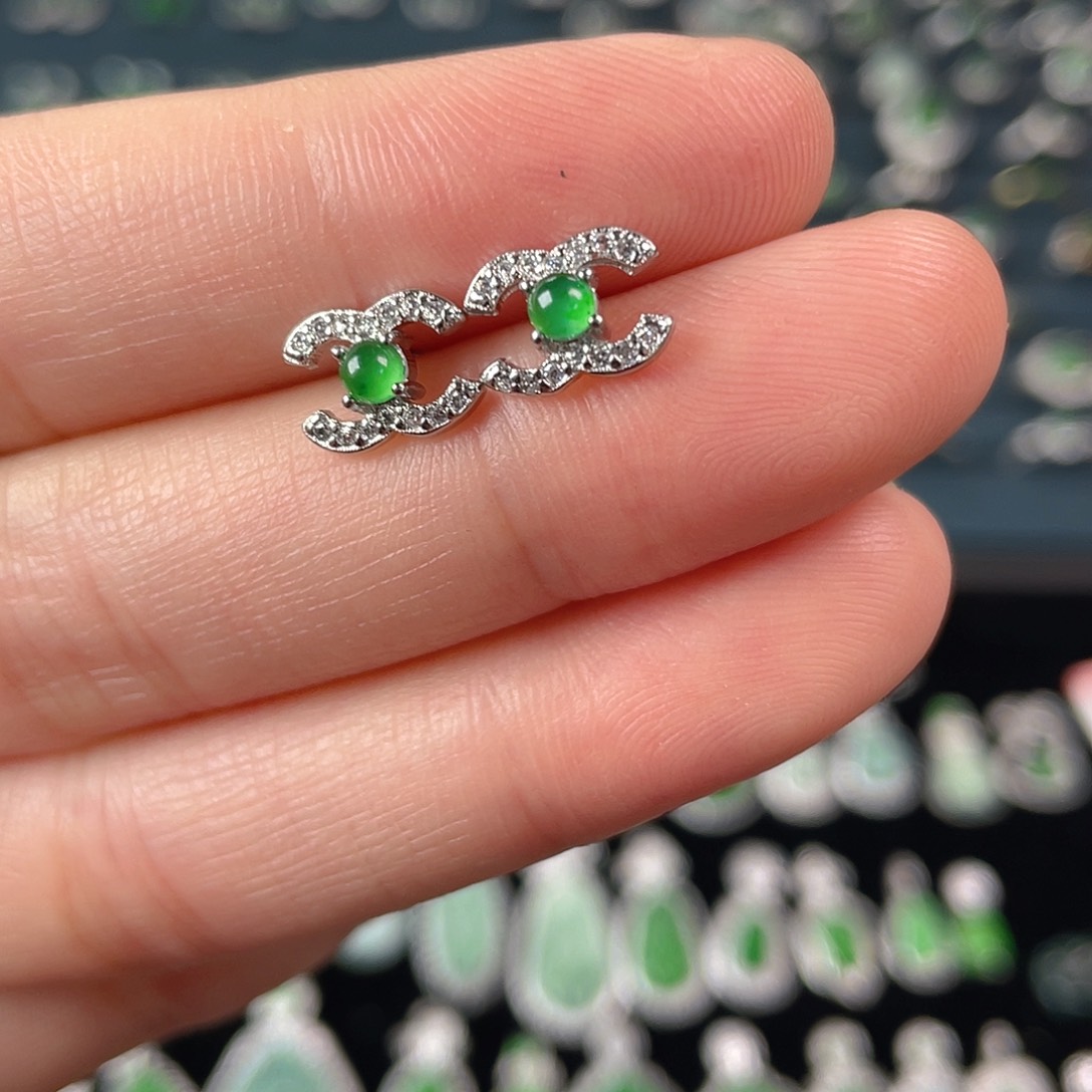 未镶嵌翡翠耳饰耳钉