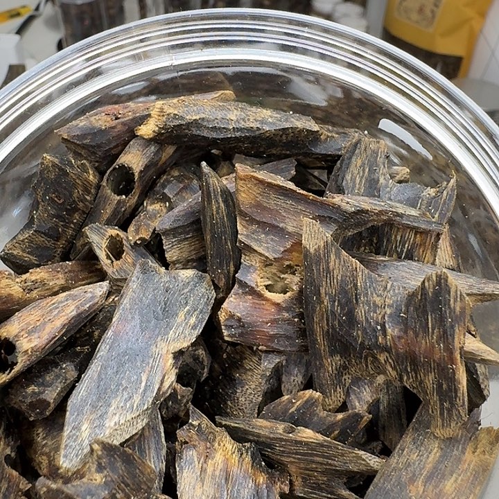 迪***y沉水漏油熏香料块料22克